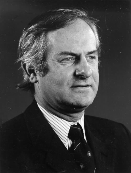 St Vincents Hospital plastic surgeon, Bernard OBrien. Used with the permission of the Bernard OBrien Institute of Microsurgery.